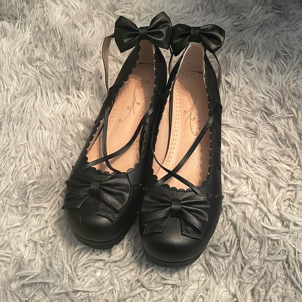 Super cute black heels with bows | size 41